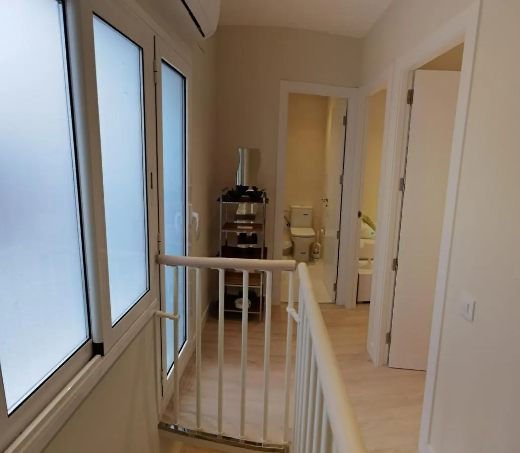 Barcelona Duplex De 3 Habitaciones لوسبيتاليت دي يوبريغات إسبانيا